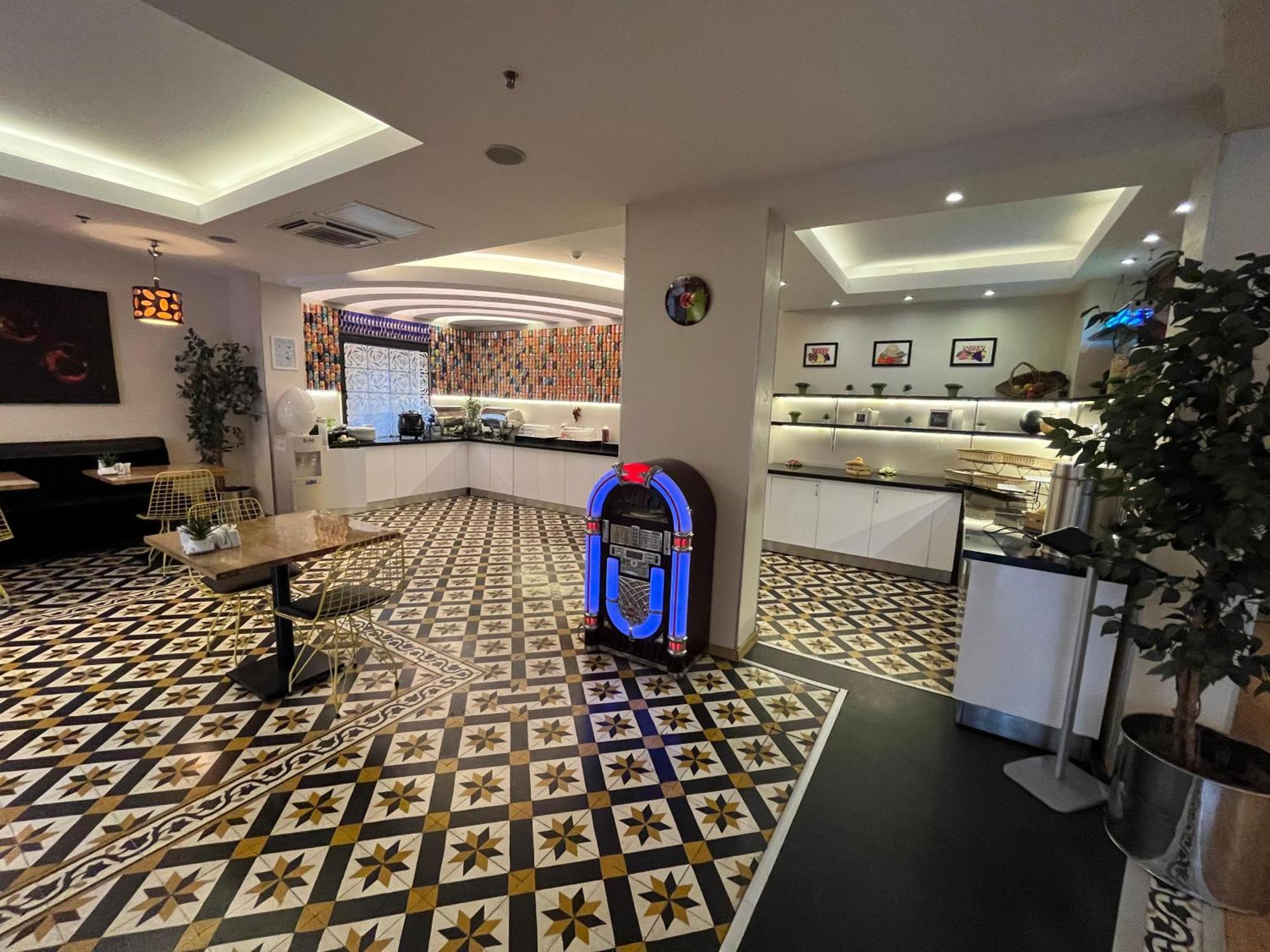 Tempo Hotel Caglayan — Photos 1